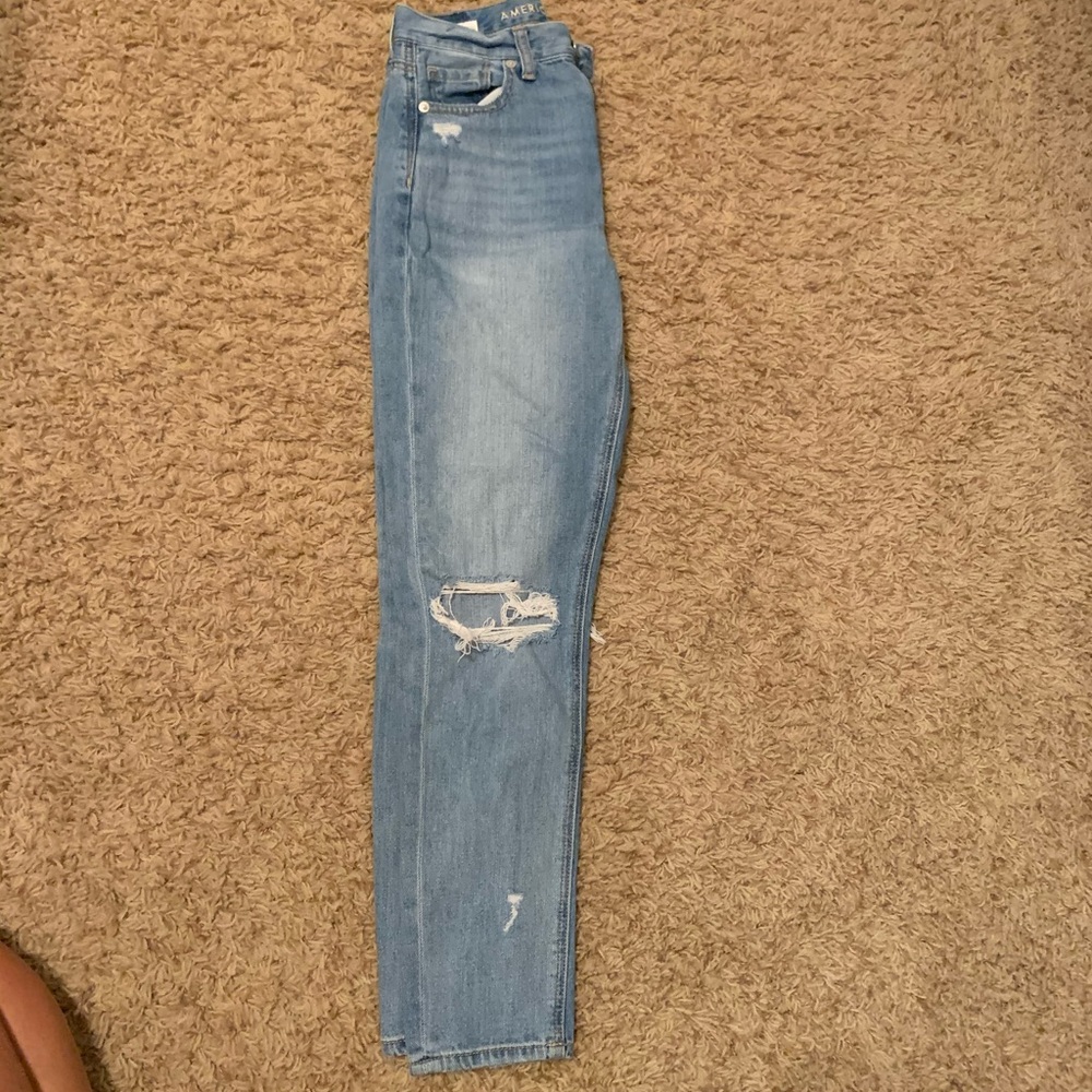 American Eagle Mom Jeans Size 0